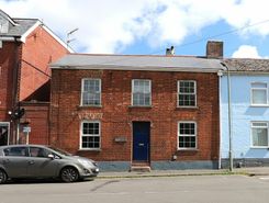 Listing main image