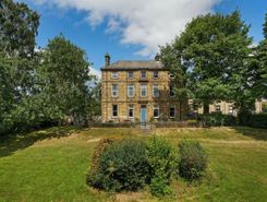 Listing main image