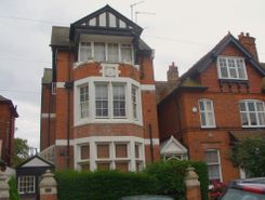 Listing main image