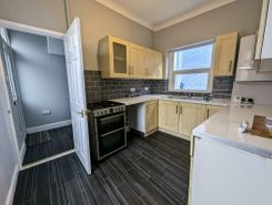 Listing main image