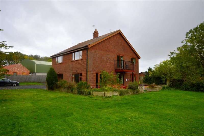 5 bedroom property for sale, Westfield Farm House, Fitling Lane, Burton