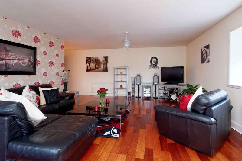 2 bedroom flat for sale, Clarkston Road, Glasgow, G44 3JL