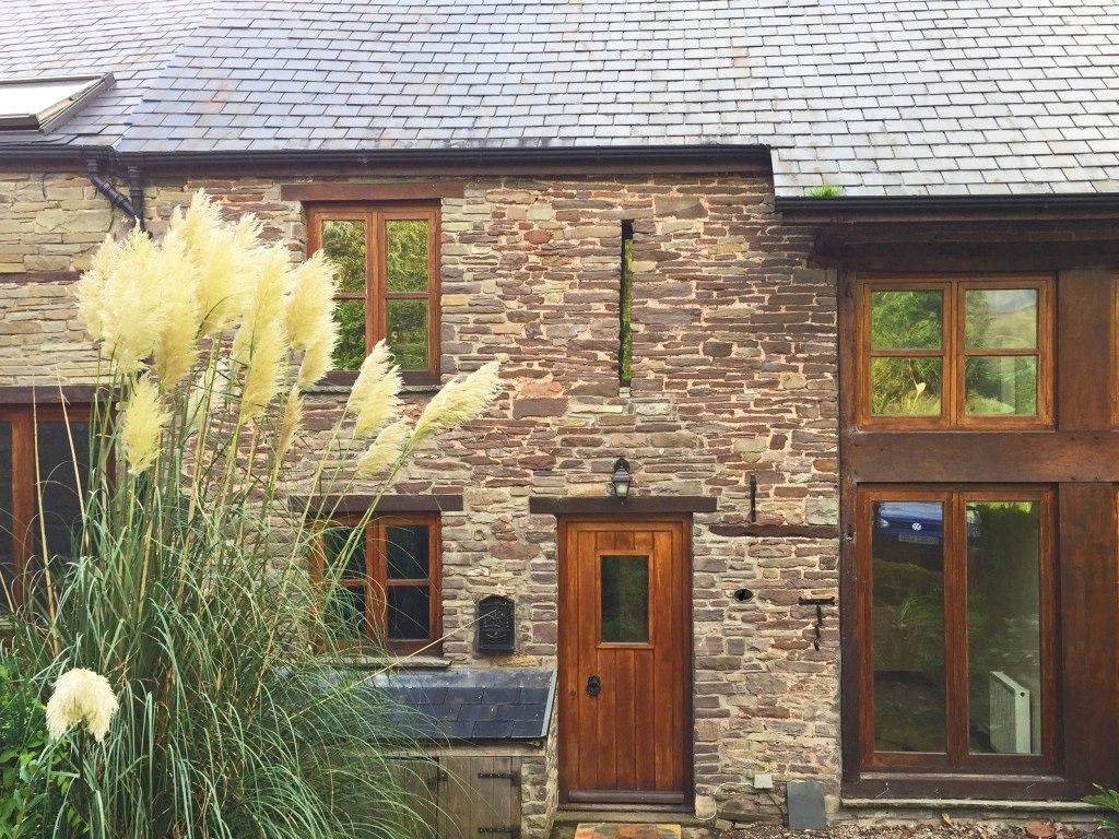 2 bedroom terraced house to rent, Brecon, LD3 7UE