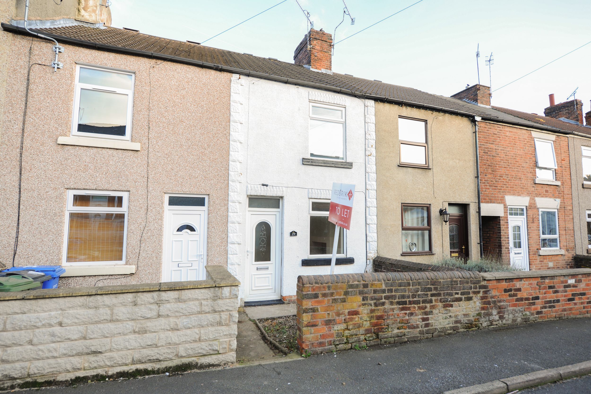 2 bedroom terraced house to rent, Wellington Street, New Whittington