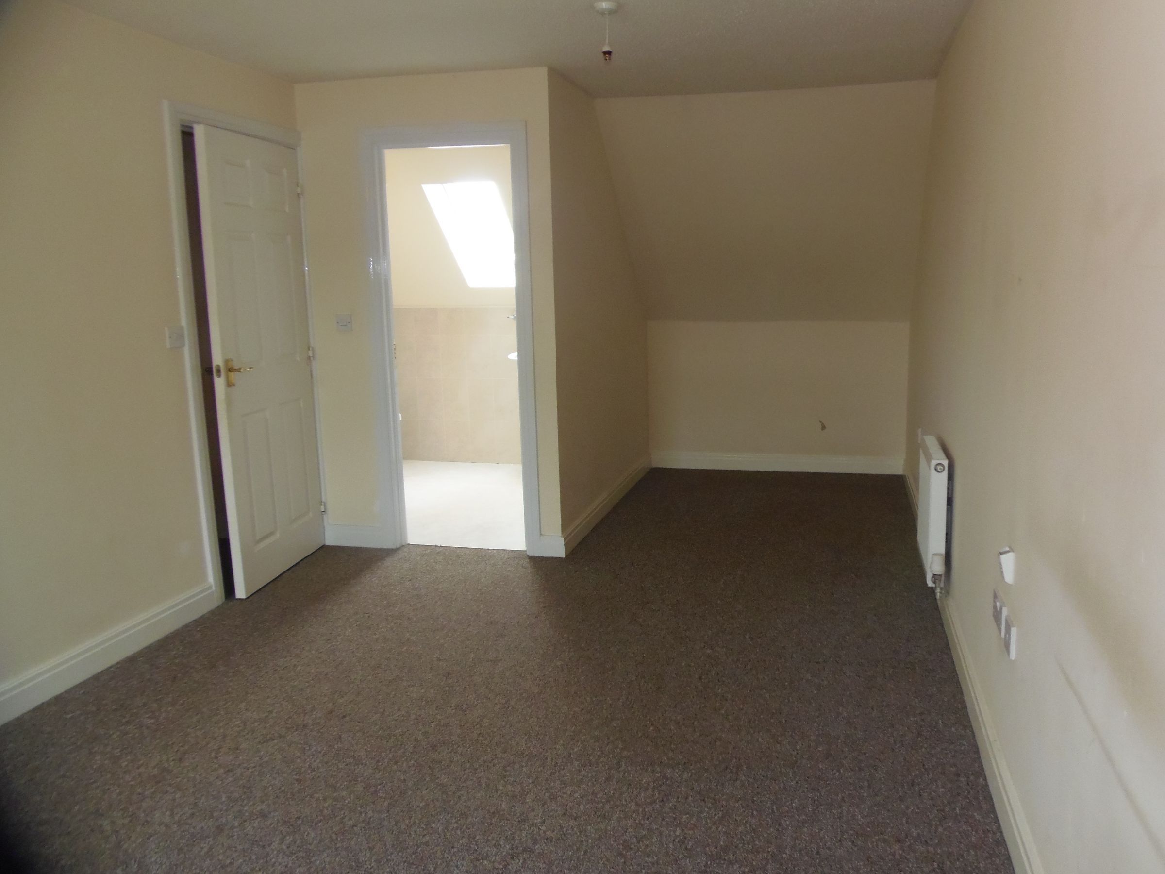 3 bedroom semidetached house to rent, Vulcan Mews, Doncaster, DN9 3EL