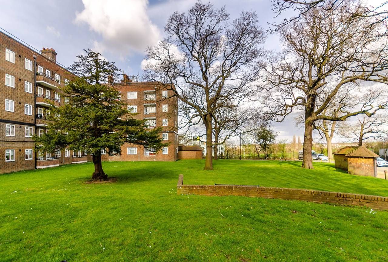 2 bedroom flat for sale, Beckenham Hill, BR, BR3 1TF