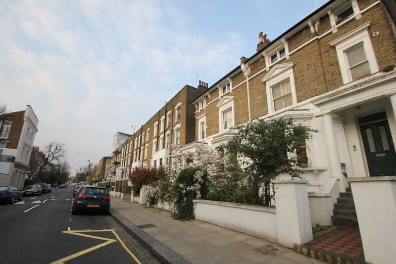2 bedroom flat to rent, Bartholomew Road, Camden Town NW, London, NW5 2AH