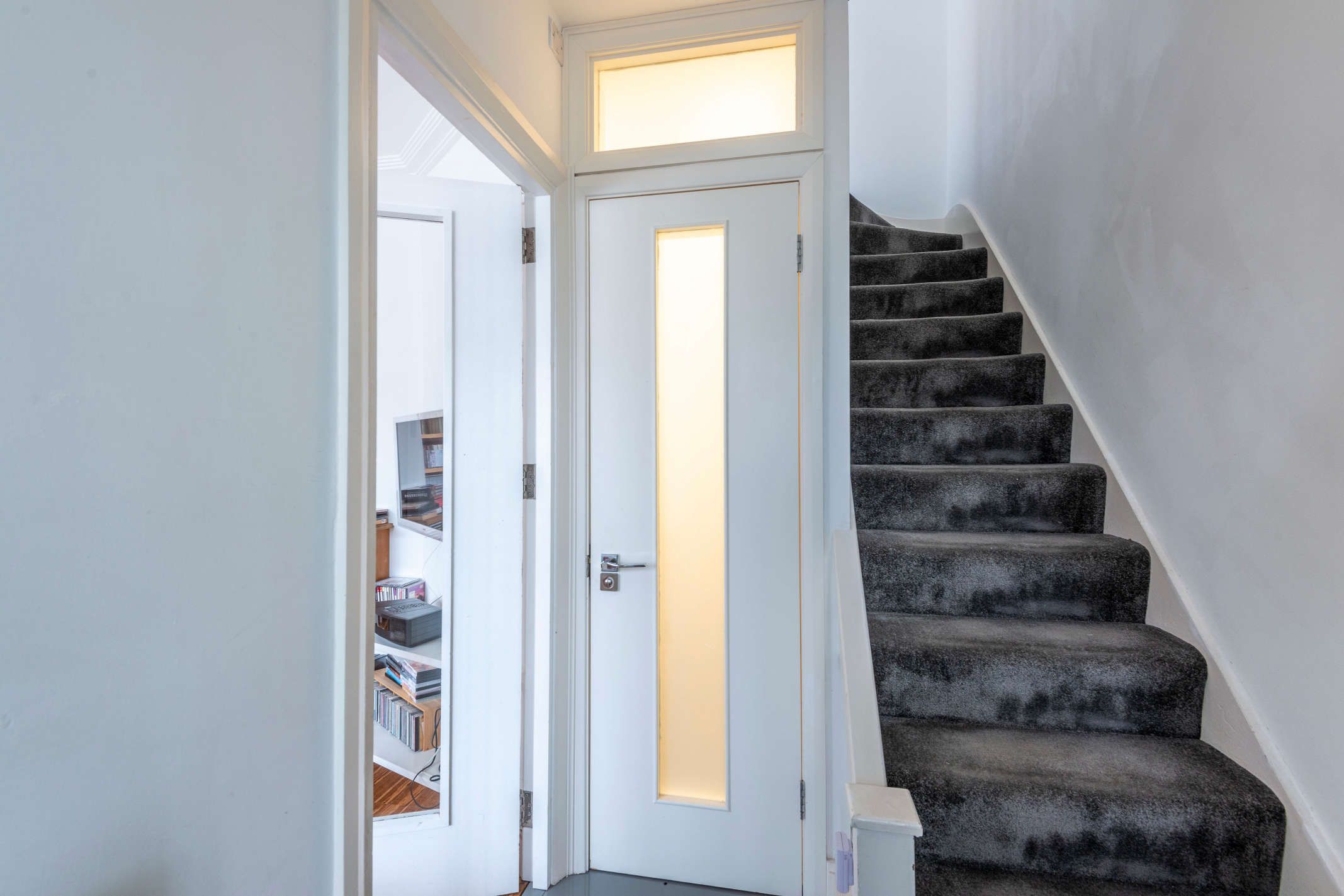 3 bedroom terraced house for sale, Brackley Square, Woodford Green IG