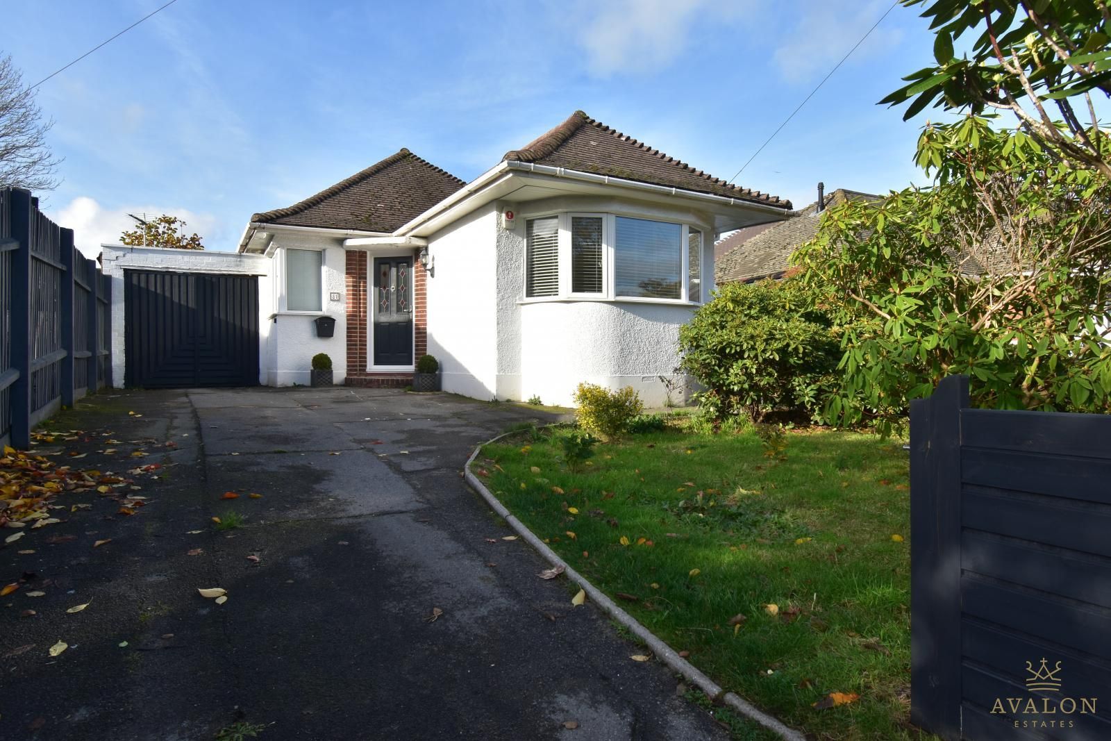2 bedroom bungalow for sale, Headswell Avenue, Bournemouth, BH10 6JZ