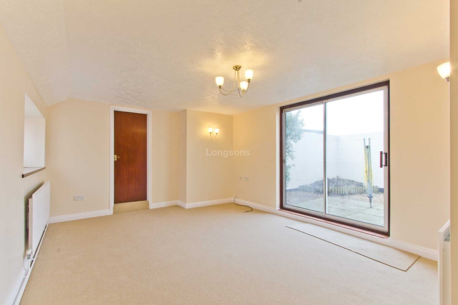 3 bedroom end of terrace house to rent, Lynn Road, Swaffham, PE37 7AY