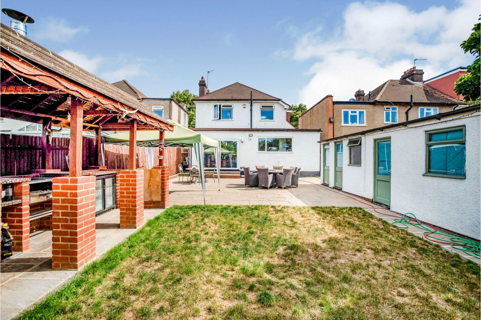 4 bedroom detached house for sale, Shepherds Lane, Dartford DA, DA1 2PQ