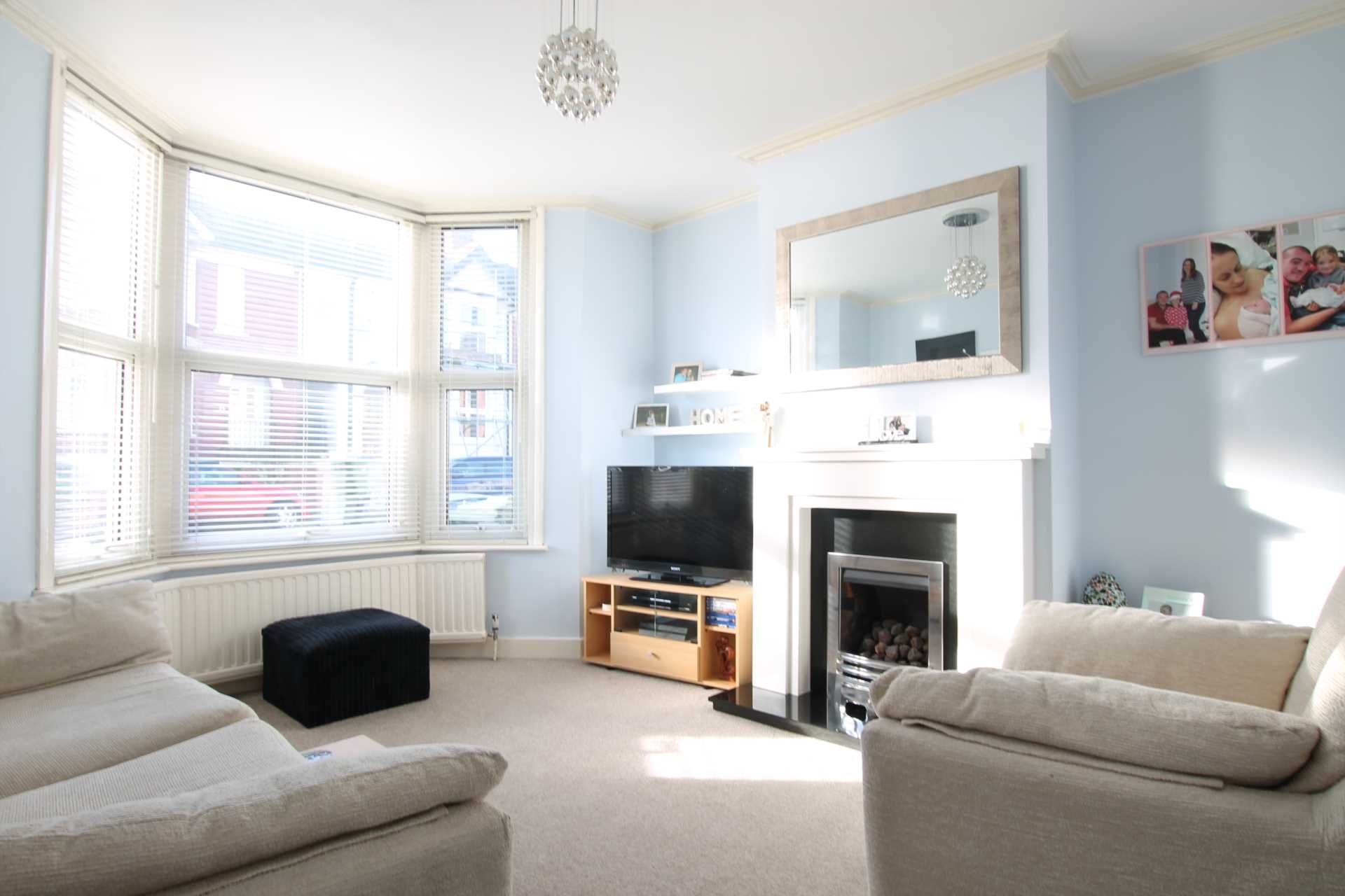 2 bedroom terraced house for sale, Balmoral Road, Watford, WD24 4ER