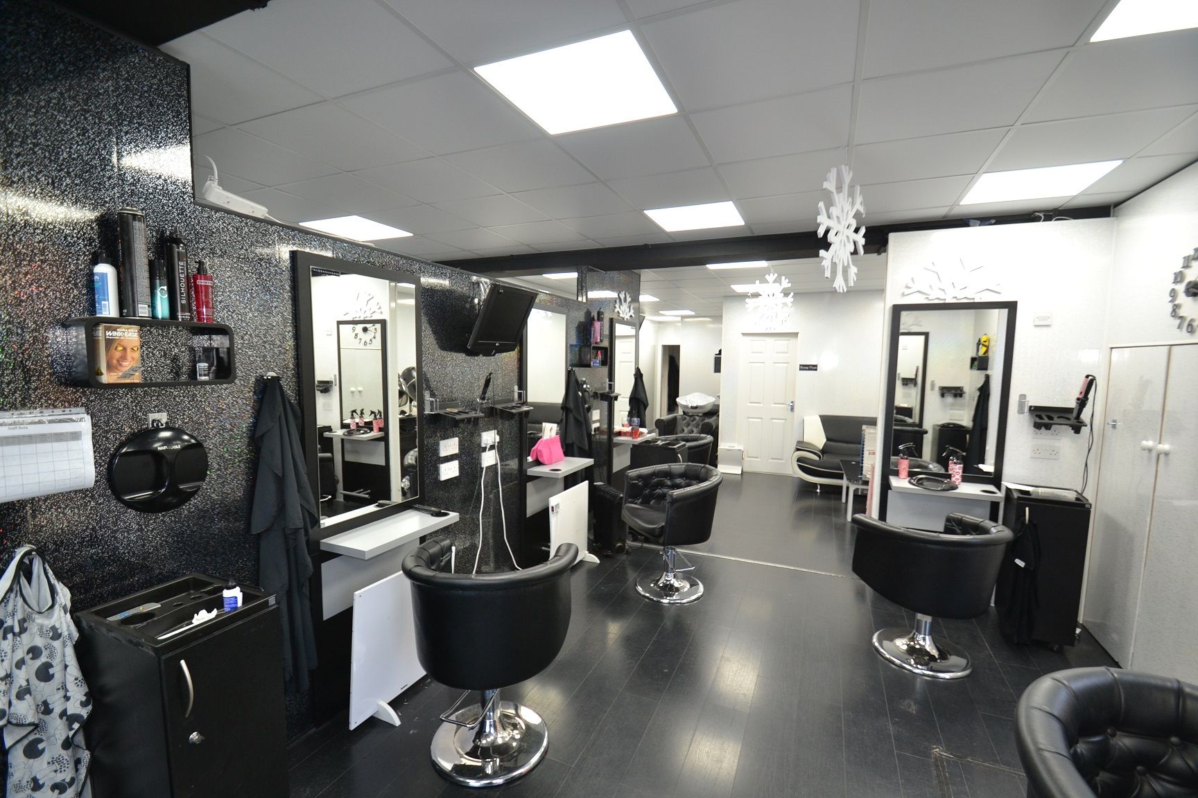 Shop to rent, Hair Salon, V I P Lounge, Shirley High Street