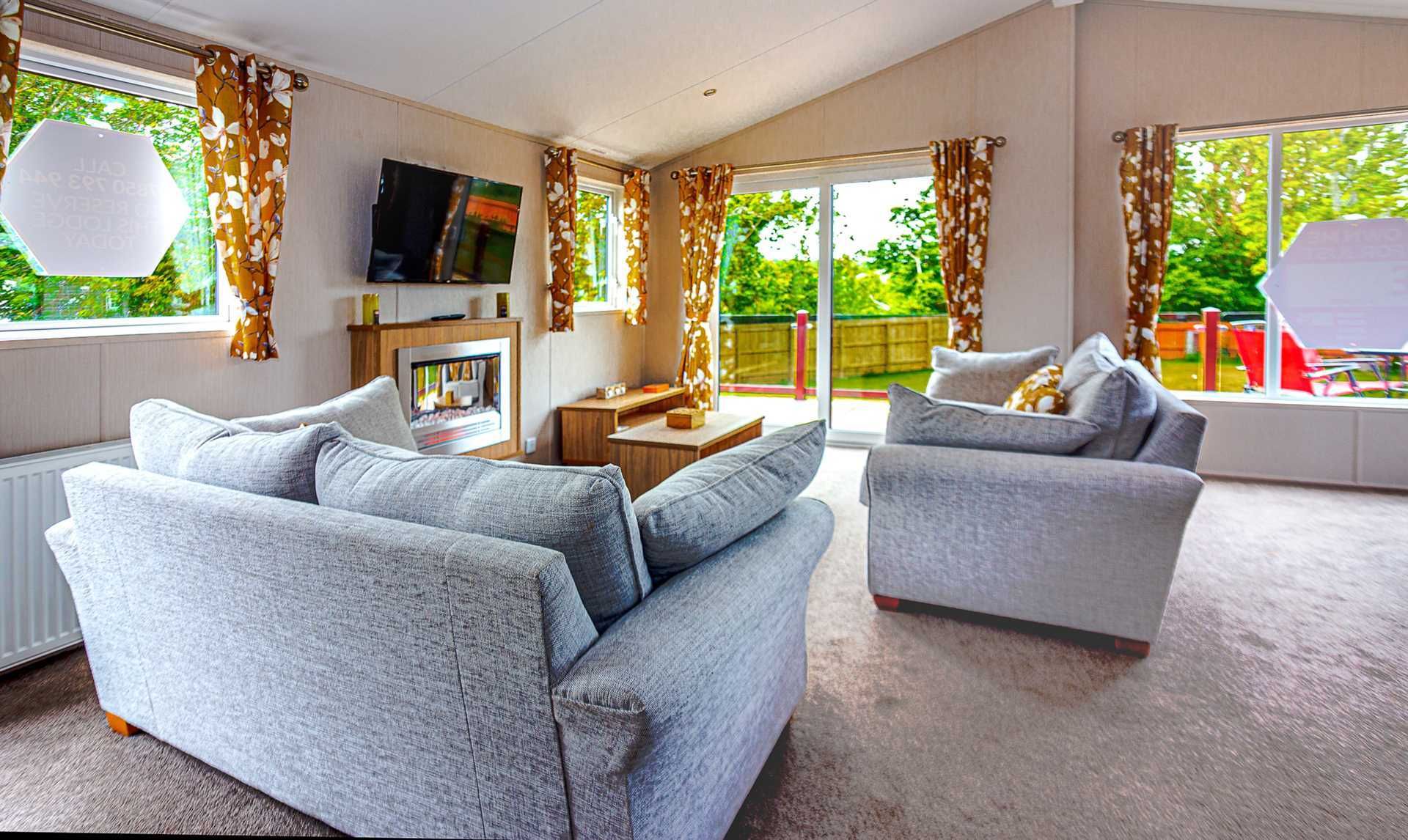 3 bedroom caravan for sale, The Willerby Cadence Lodge, Riviera Bay