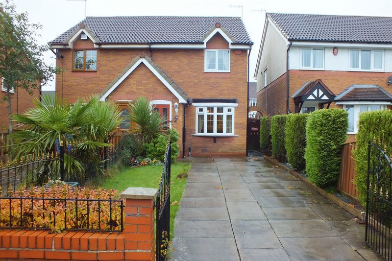 2 bedroom semidetached house for sale, Chell Heath Road, Chell Heath
