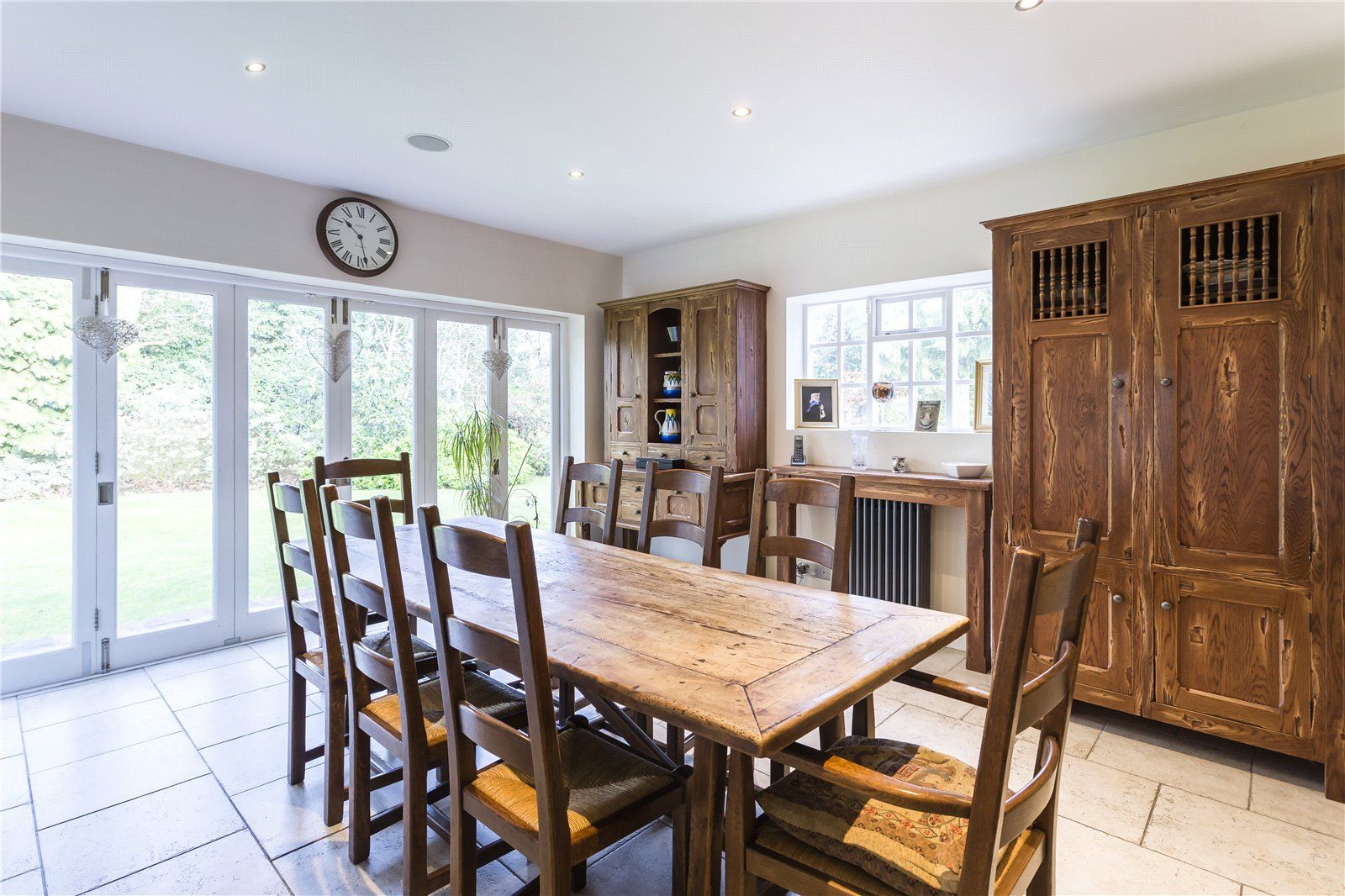 6 bedroom detached house to rent, Coombe Hill Road, Coombe, Kingston