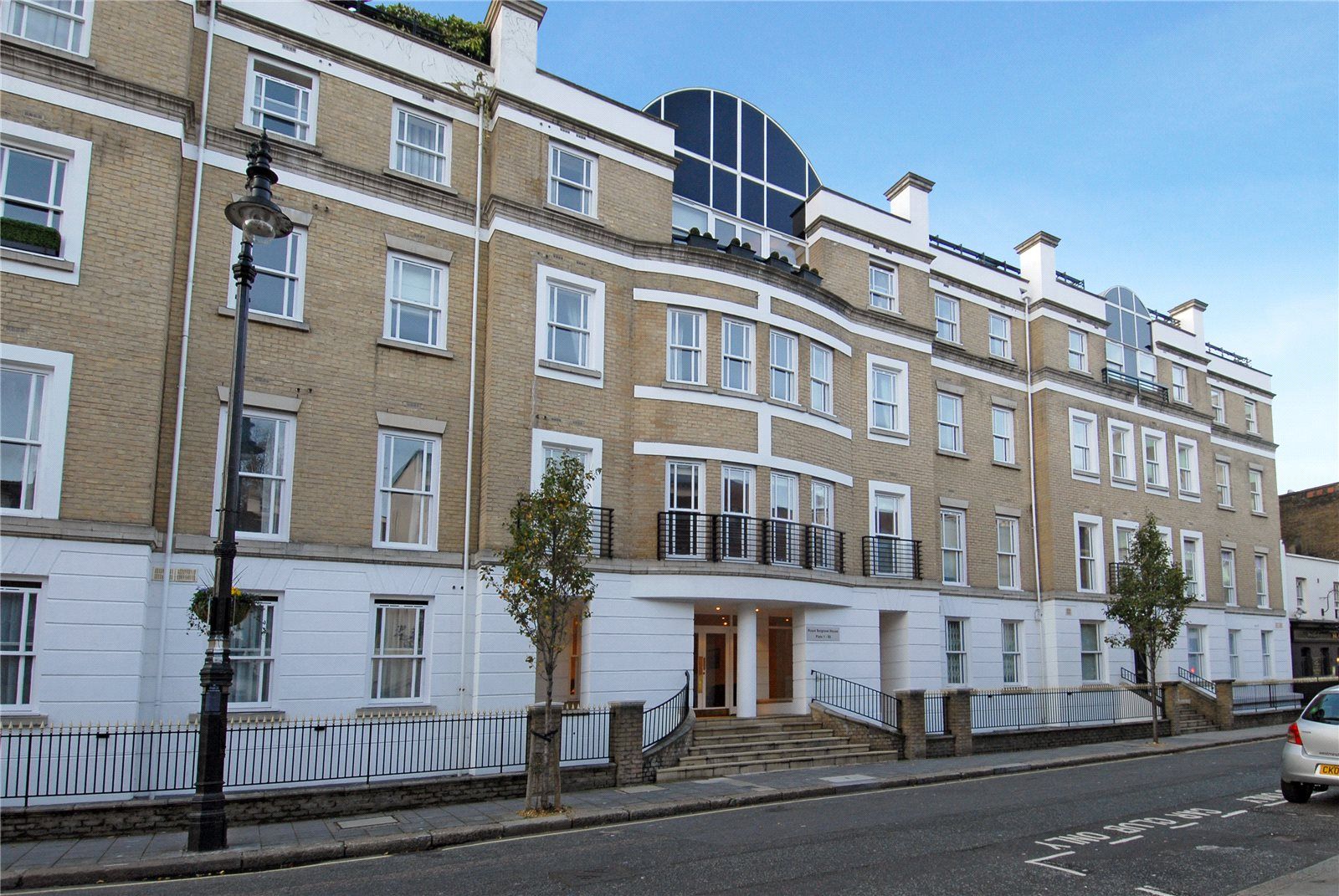 2 bedroom flat for sale, Hugh Street, London, SW1V 1RR