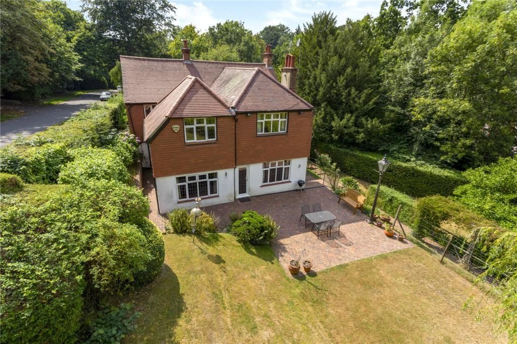 5 bedroom detached house for sale, Portley Wood Road, Whyteleafe