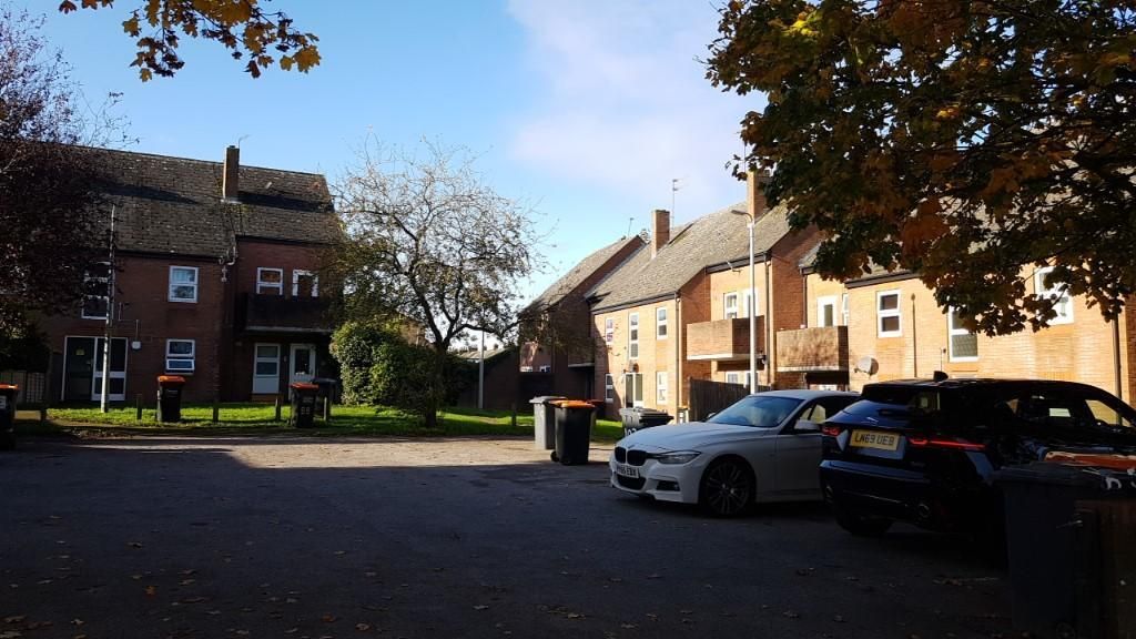 2 bedroom house to rent, Union Street, Dunstable, Bedfordshire, LU6 1EX