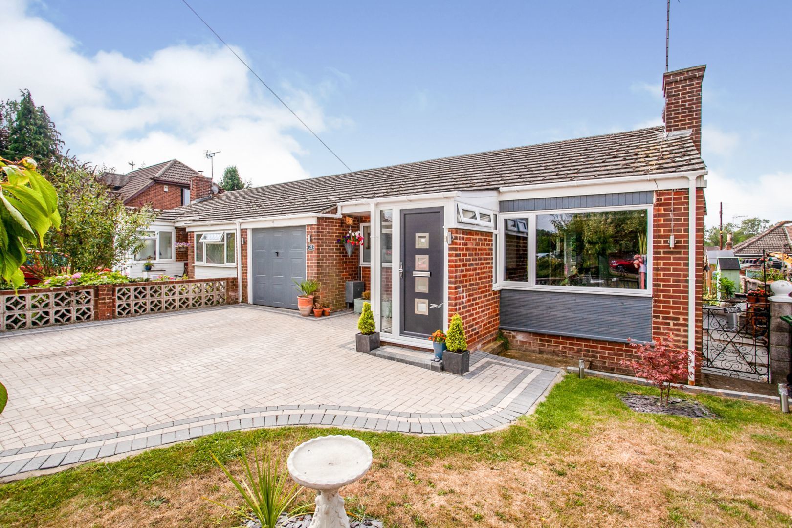 2 bedroom semidetached bungalow for sale, Dickens Close, Maidstone ME