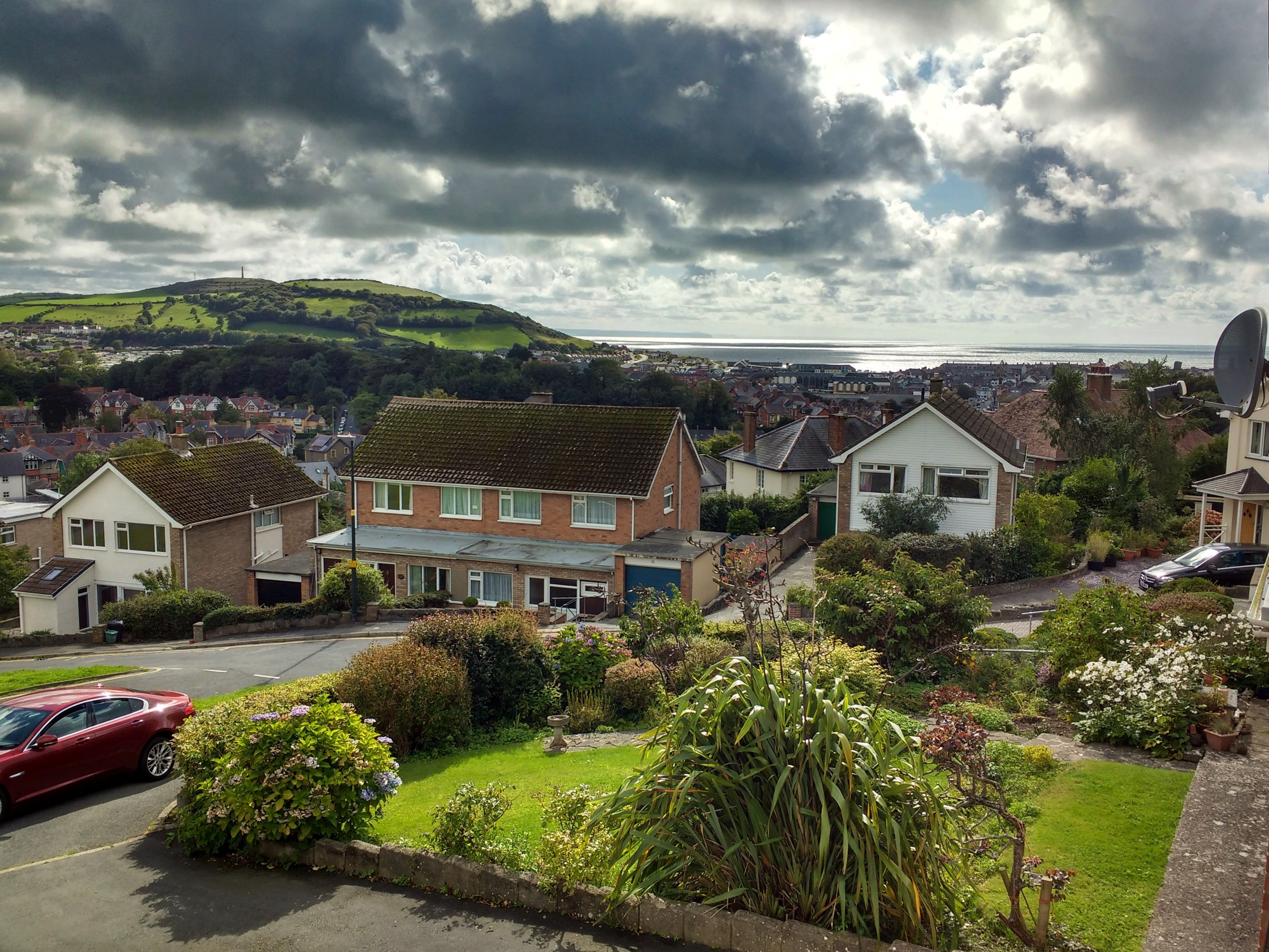 3 bedroom detached house for sale, Danycoed, Aberystwyth, SY23 2HD