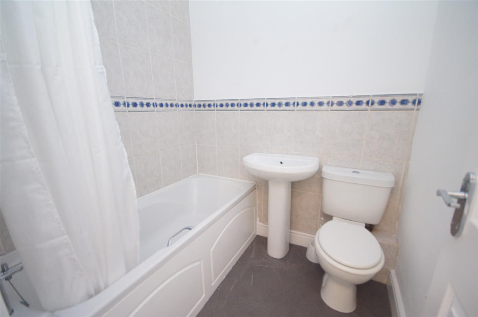 1 Bedroom Flat To Rent Canterbury Road Margate Ct Ct9 5aw