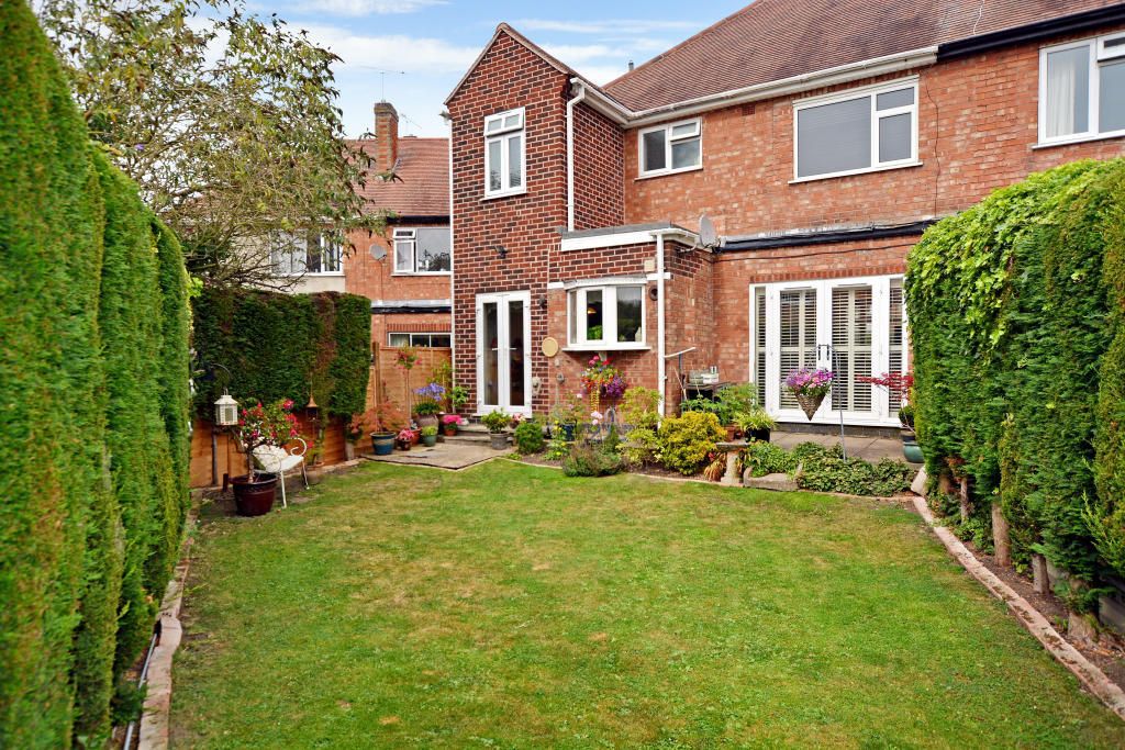 5 bedroom semidetached house for sale, Lynholme Road, West Knighton, Leicester, LE2 6GS