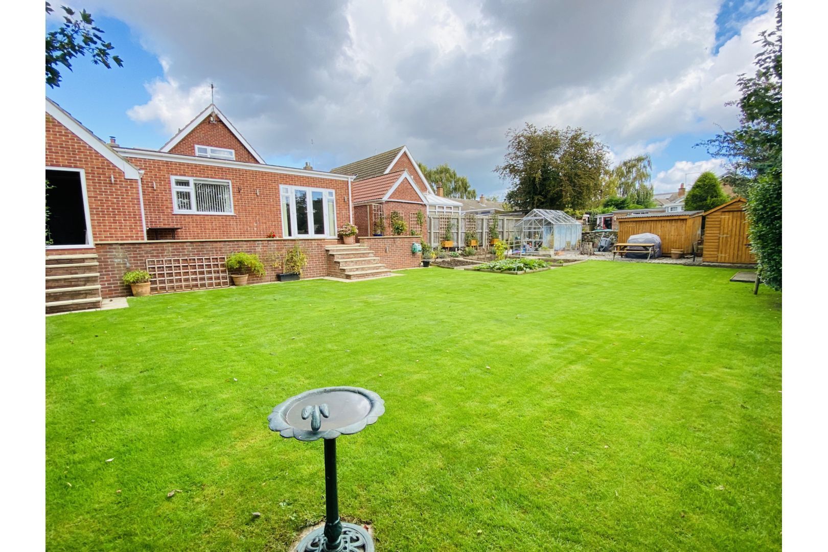 5 bedroom detached house for sale, Elm Garth, Roos, Hull HU, HU12 0HH