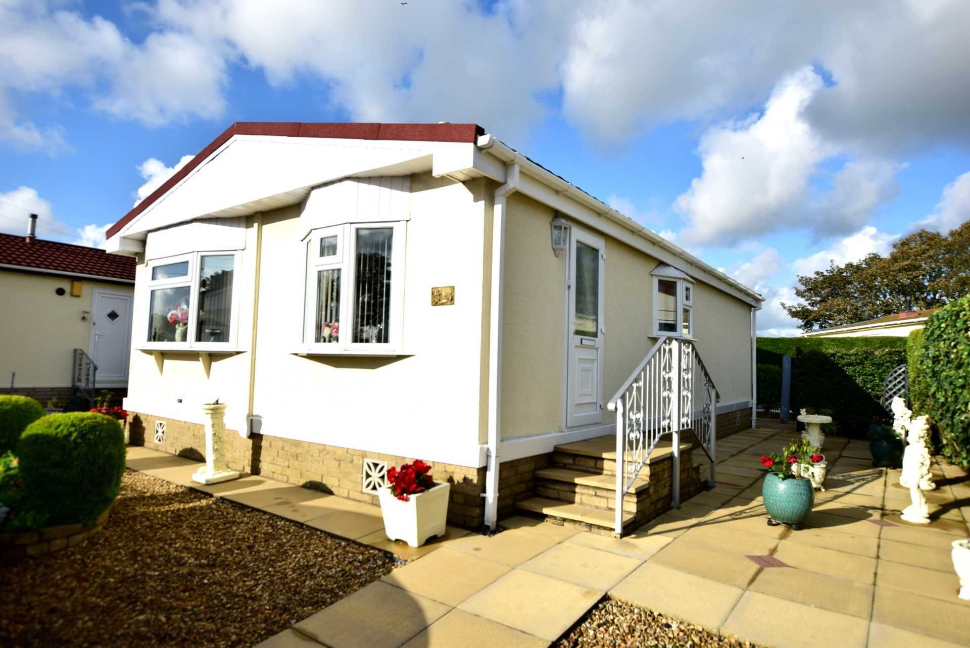 2 bedroom park home for sale, Carr Bridge Residential Park, Blackpool