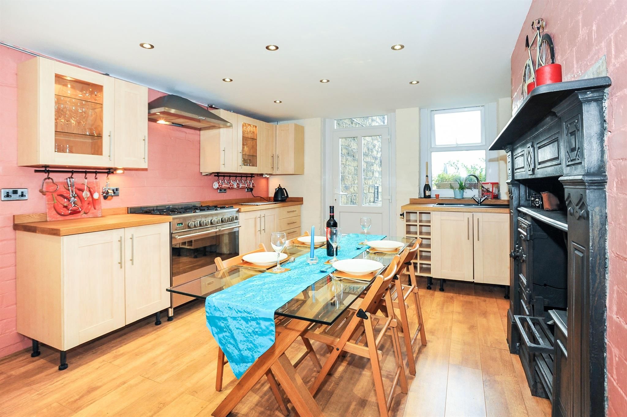 5 bedroom terraced house for sale, Wellington Crescent, Shipley, BD18 3PH