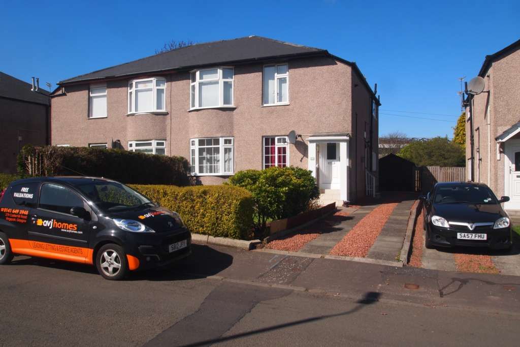 3 bedroom flat to rent, Ardmay Crescent, Glasgow, G44 4PS