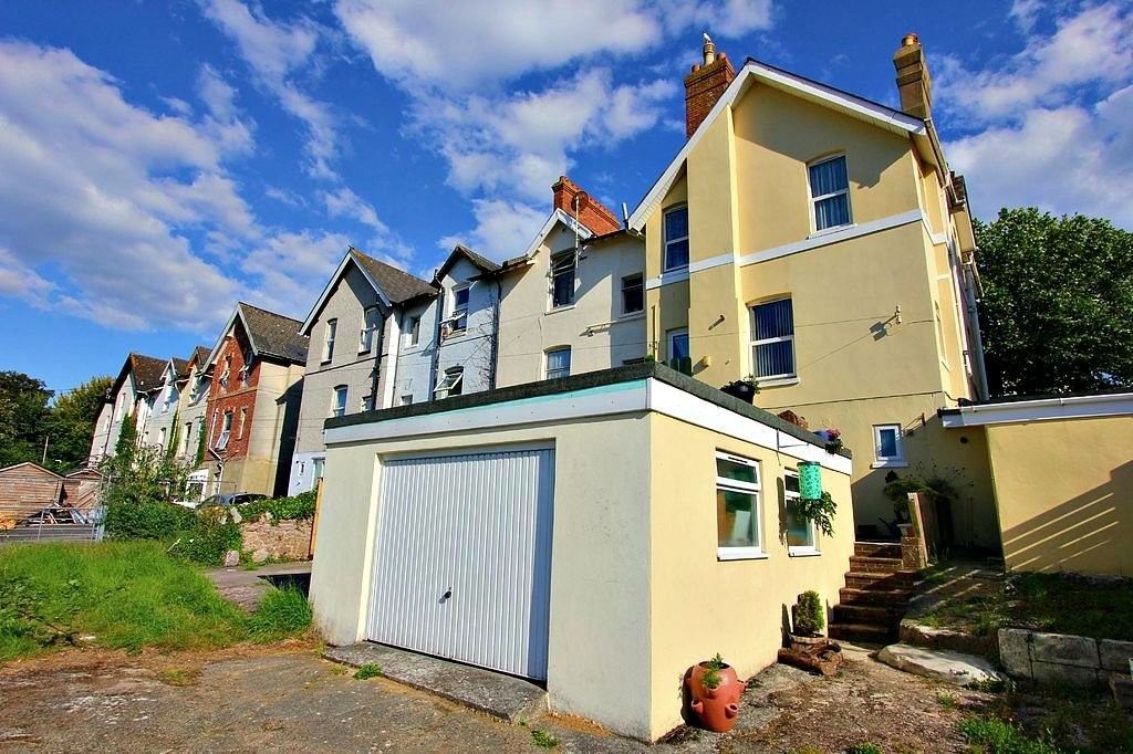 3 bedroom semidetached house for sale, Thurlow Road, Torquay, TQ1 3EG