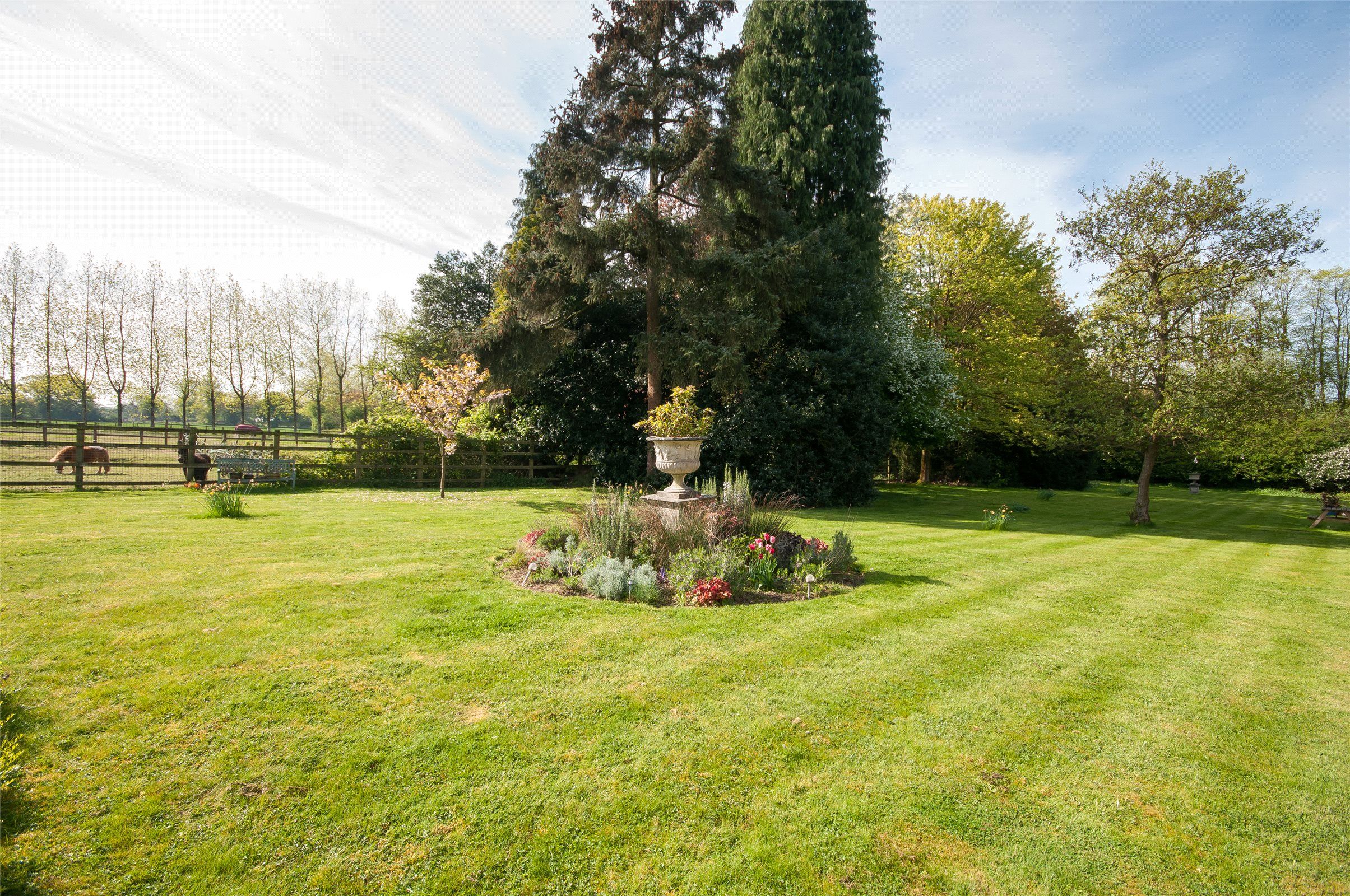 2 bedroom apartment for sale, Kingswood Grange, Babylon Lane, Lower