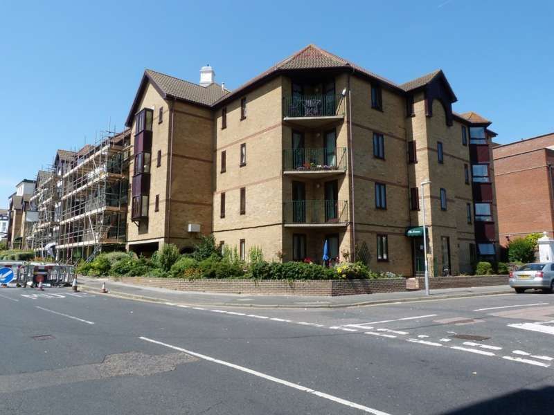 2 bedroom flat for sale, The Lawns, Ramsgate, Victoria Road, CT11 8BS