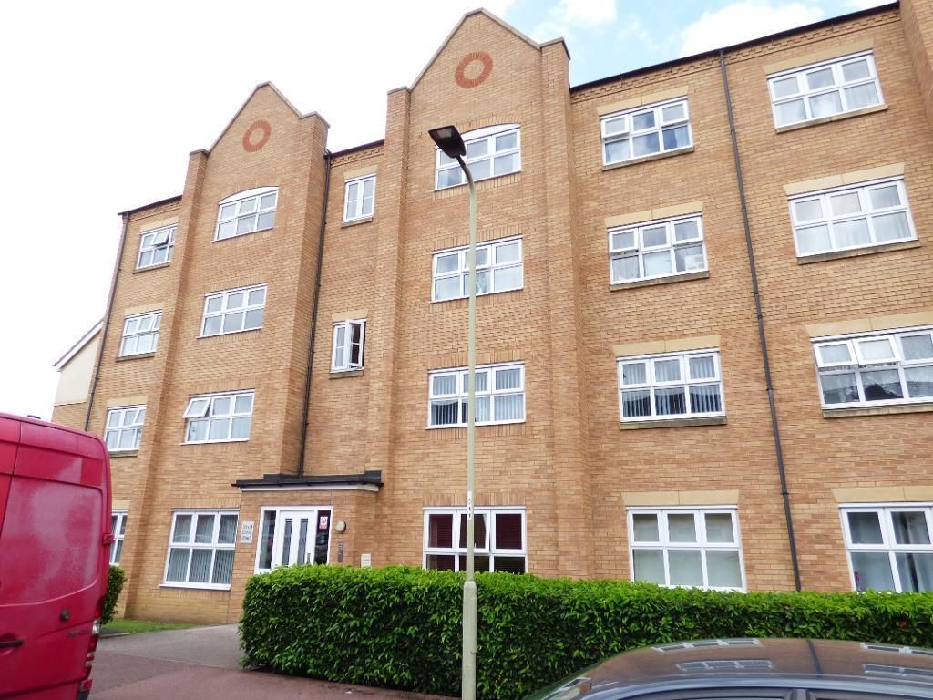 2 bedroom flat for sale, Crowe Road, Bedford, MK40 4FQ