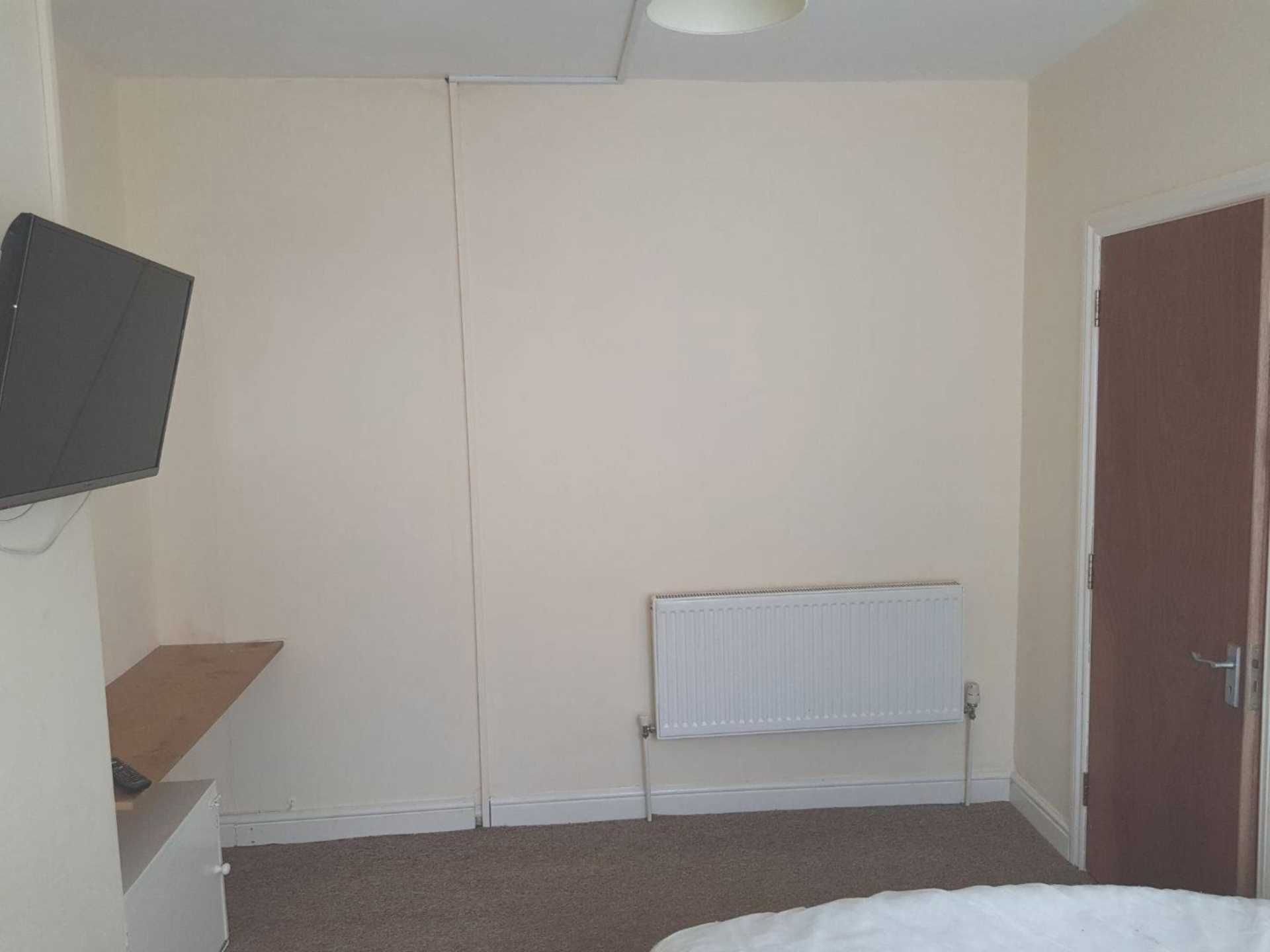 1 Bedroom House Share To Rent Cambridge Street Reading