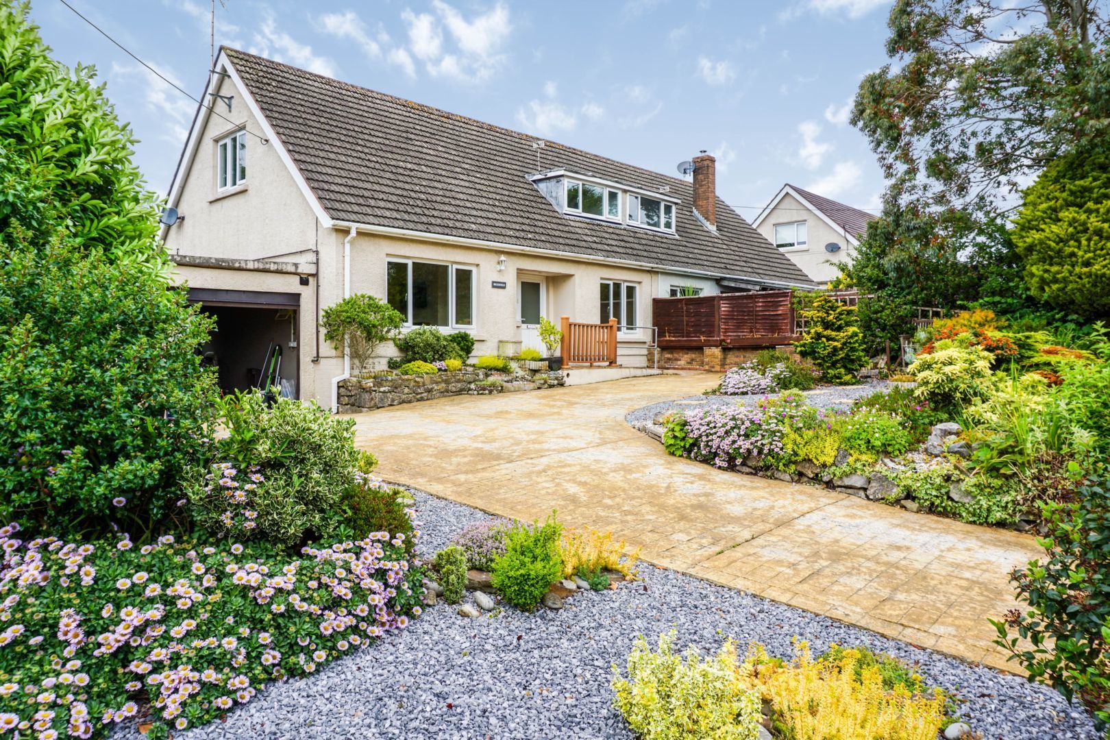 3 bedroom semidetached house for sale, New Hedges, Tenby SA, SA70 8TR