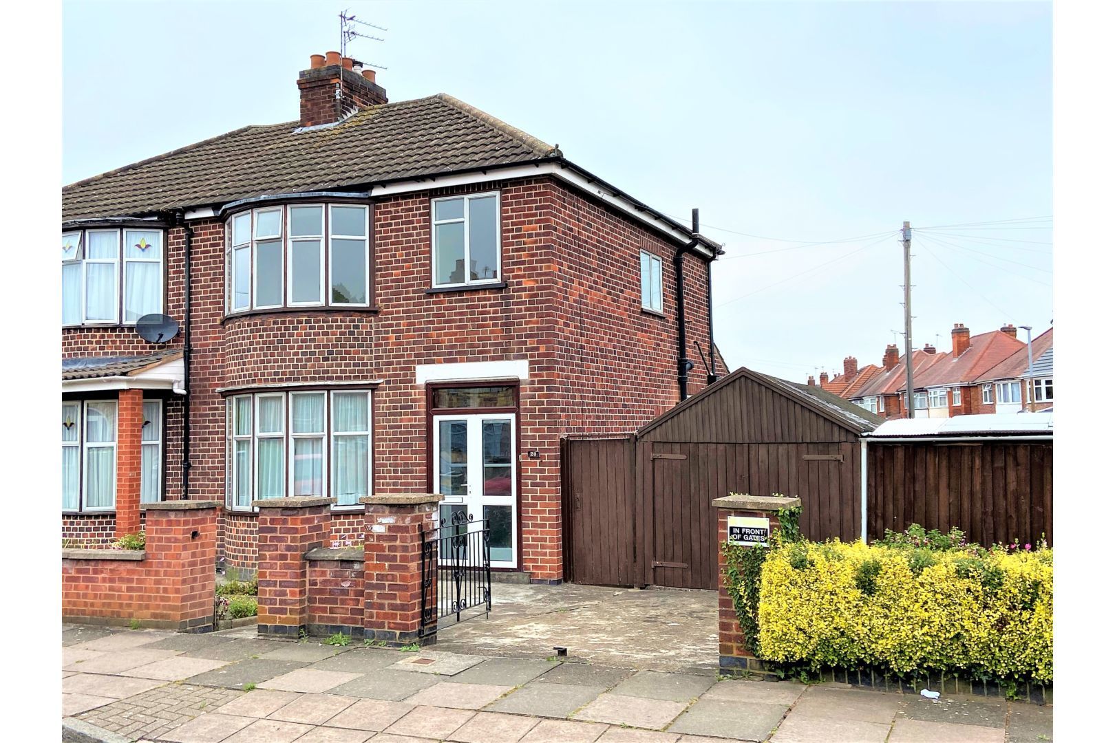 3 bedroom semidetached house for sale, Hollington Road, Evington
