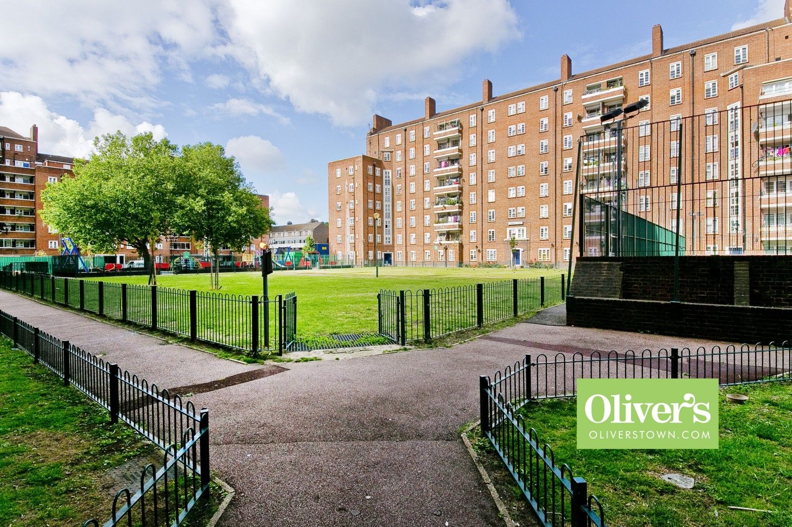 3 bedroom flat to rent, Lorraine Court, Clarence Way, Camden NW, London, NW1 8SG