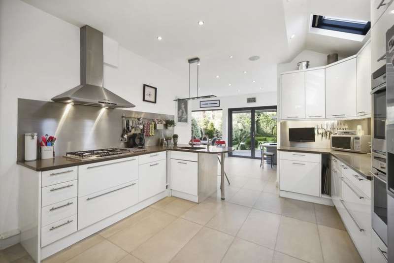 5 bedroom semidetached house for sale, Birch Grove, London, W3 9SP