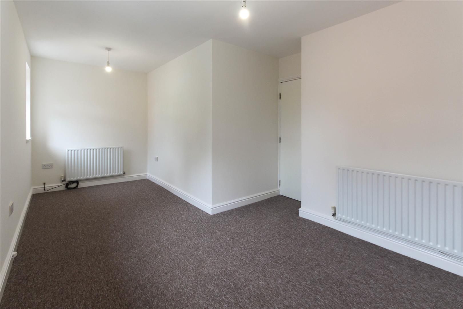 2 Bedroom Flat To Rent Doyle Avenue Fairwater Cardiff Cf