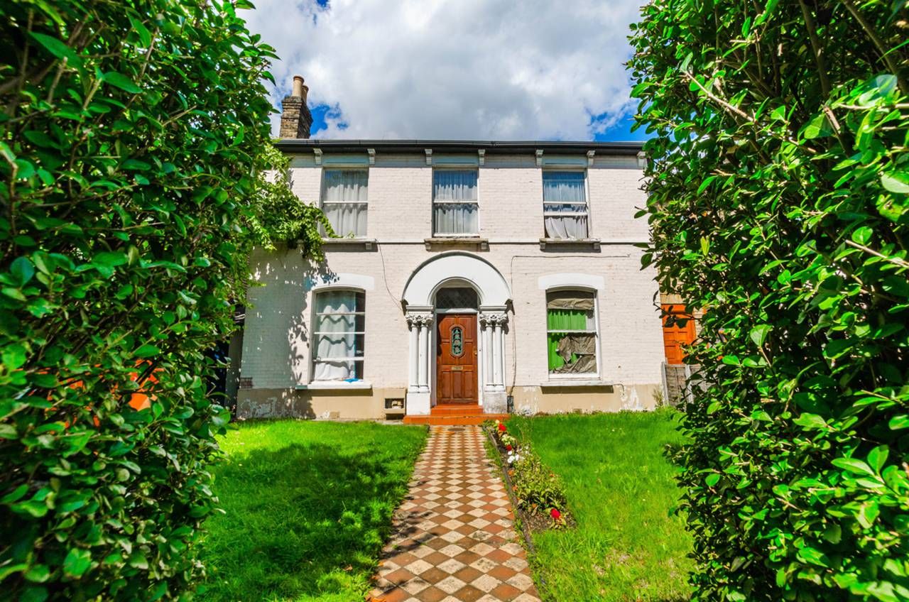 5 bedroom detached house for sale, Osborne Road, Forest Gate, E, E7 0PJ