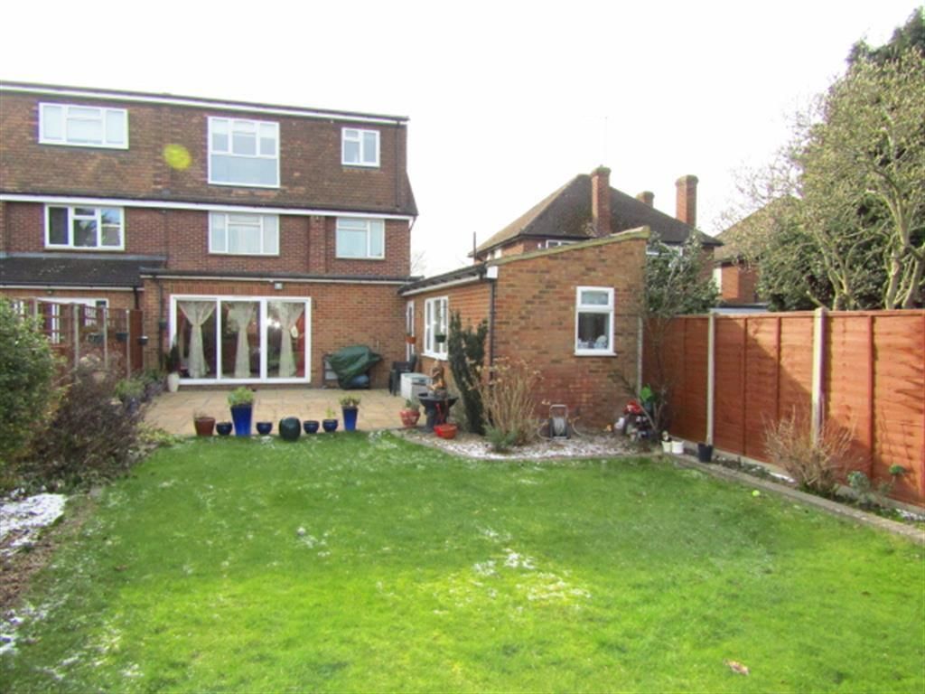 4 bedroom semidetached house for sale, Upton Court Road, Slough, SL3