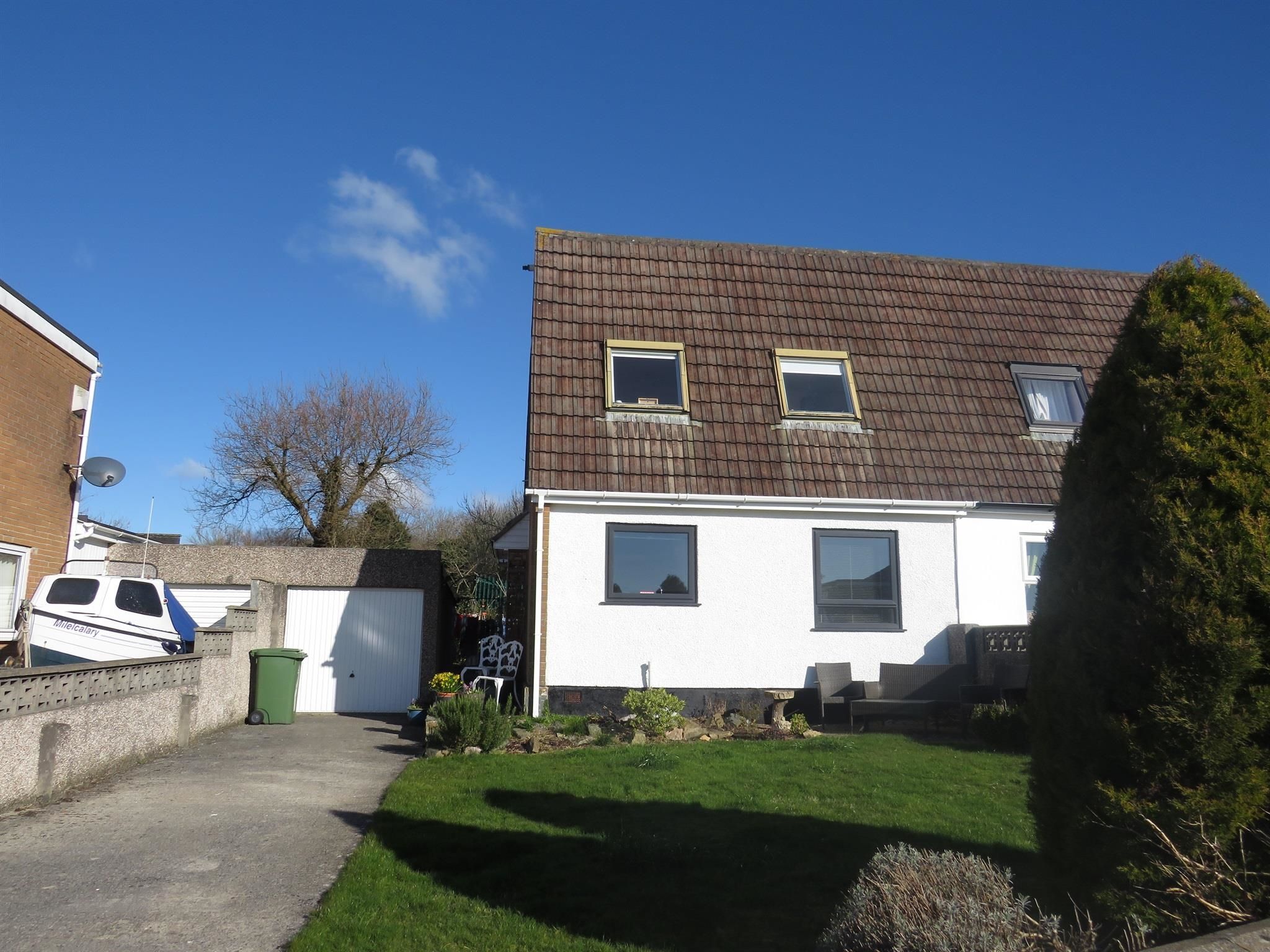 Sale Detached Plymouth 3 Semi Bedroom House For