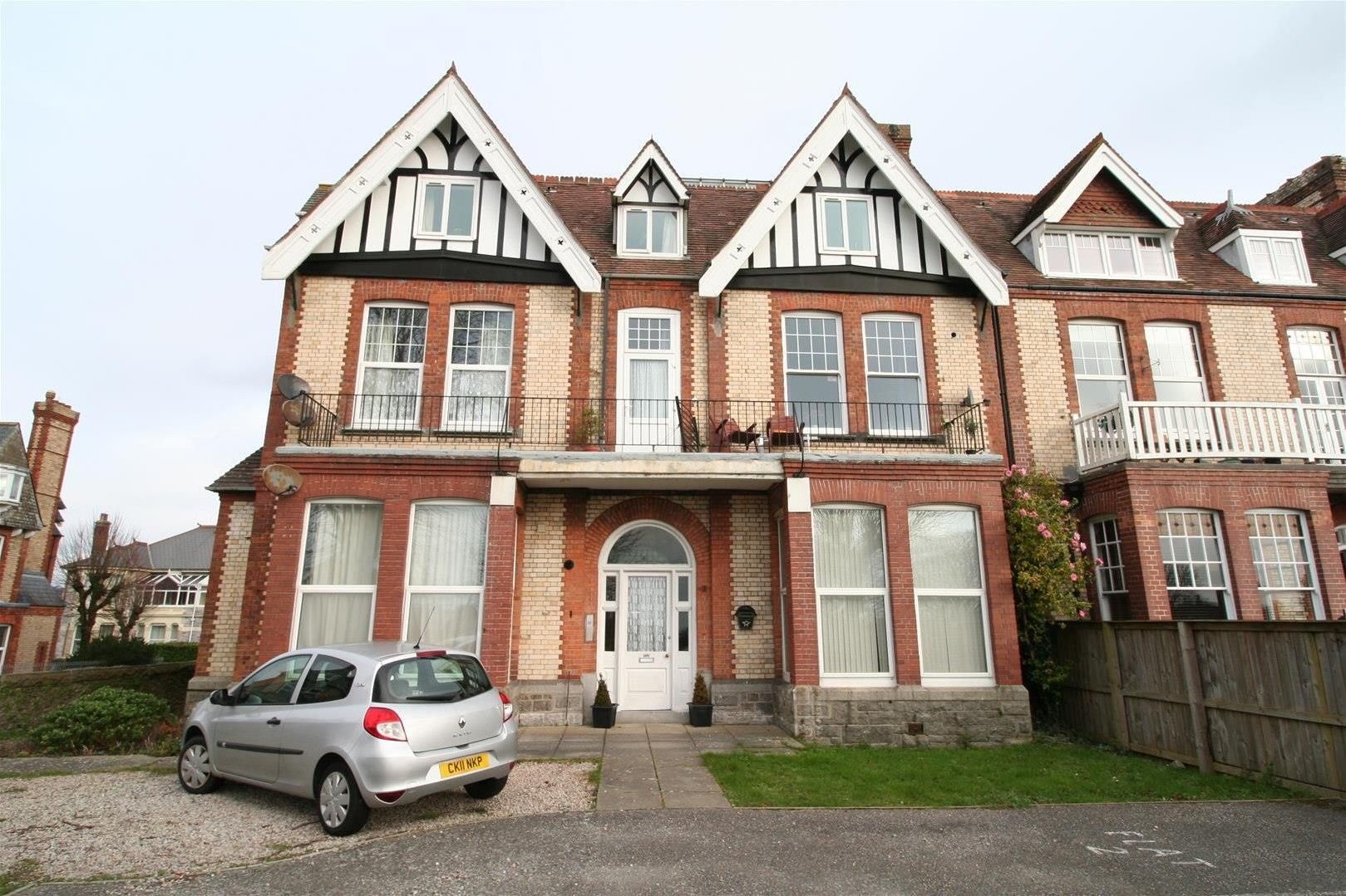 1 bedroom flat to rent, Queens Gate, Lipson, Plymouth PL, PL4 7PW