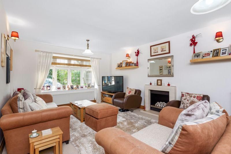 4 bedroom detached house for sale, Carlton Road, Sidcup, DA14 6AH