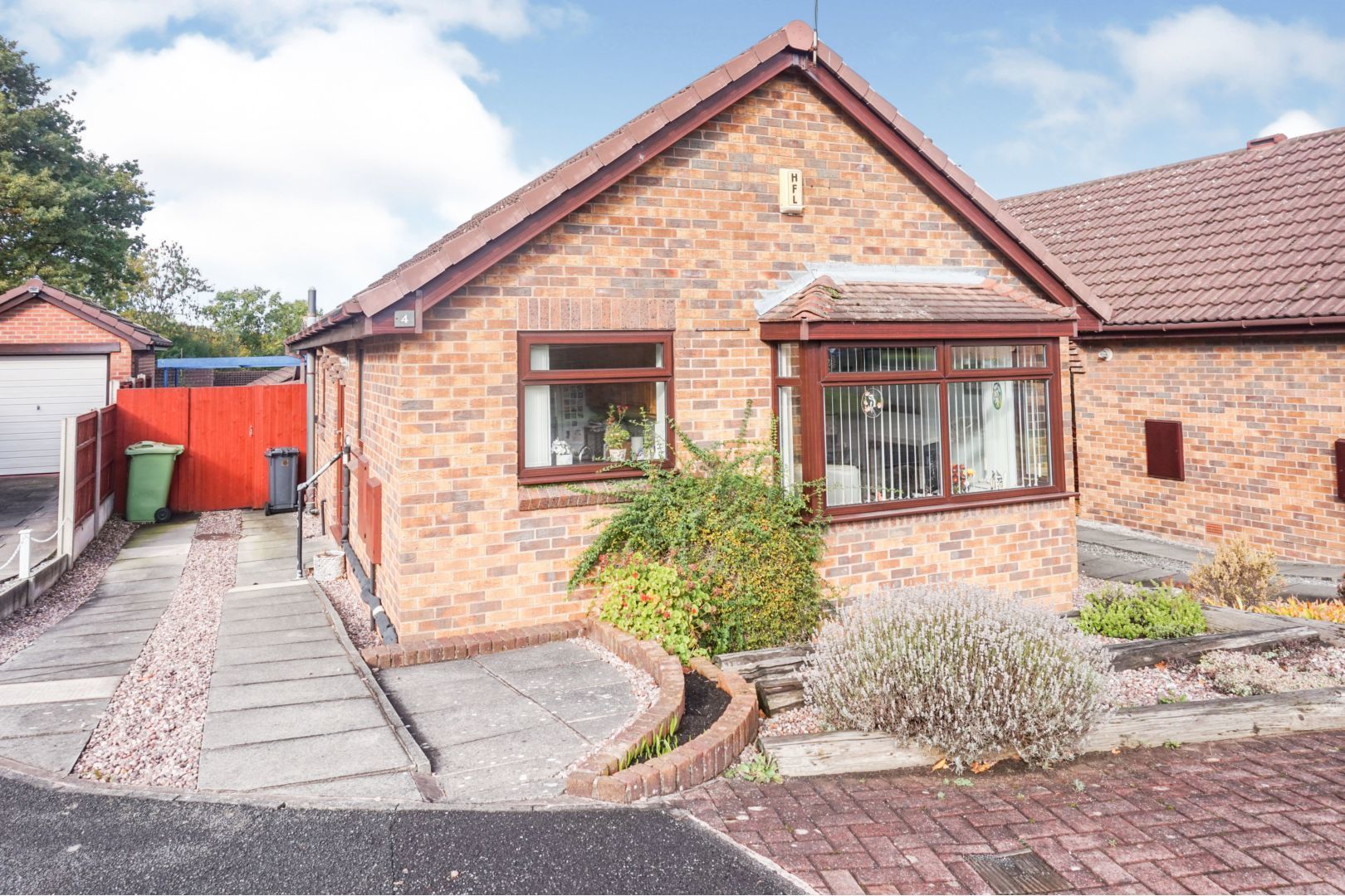 2 bedroom detached bungalow for sale, Adderley Close, Runcorn WA, WA7