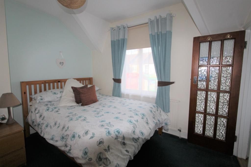 3 bedroom terraced house for sale, Woodside Green, Woodside, Croydon