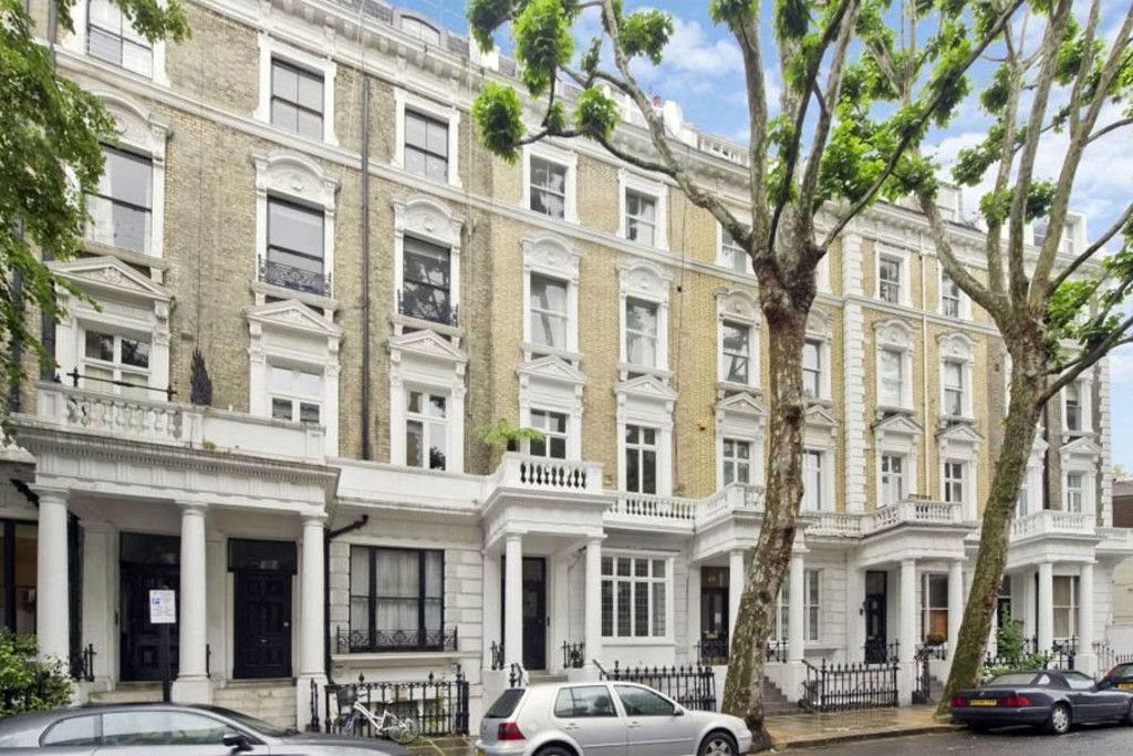 Studio flat to rent, Linden Gardens, Notting Hill, London W, Kensington, W2 4EX