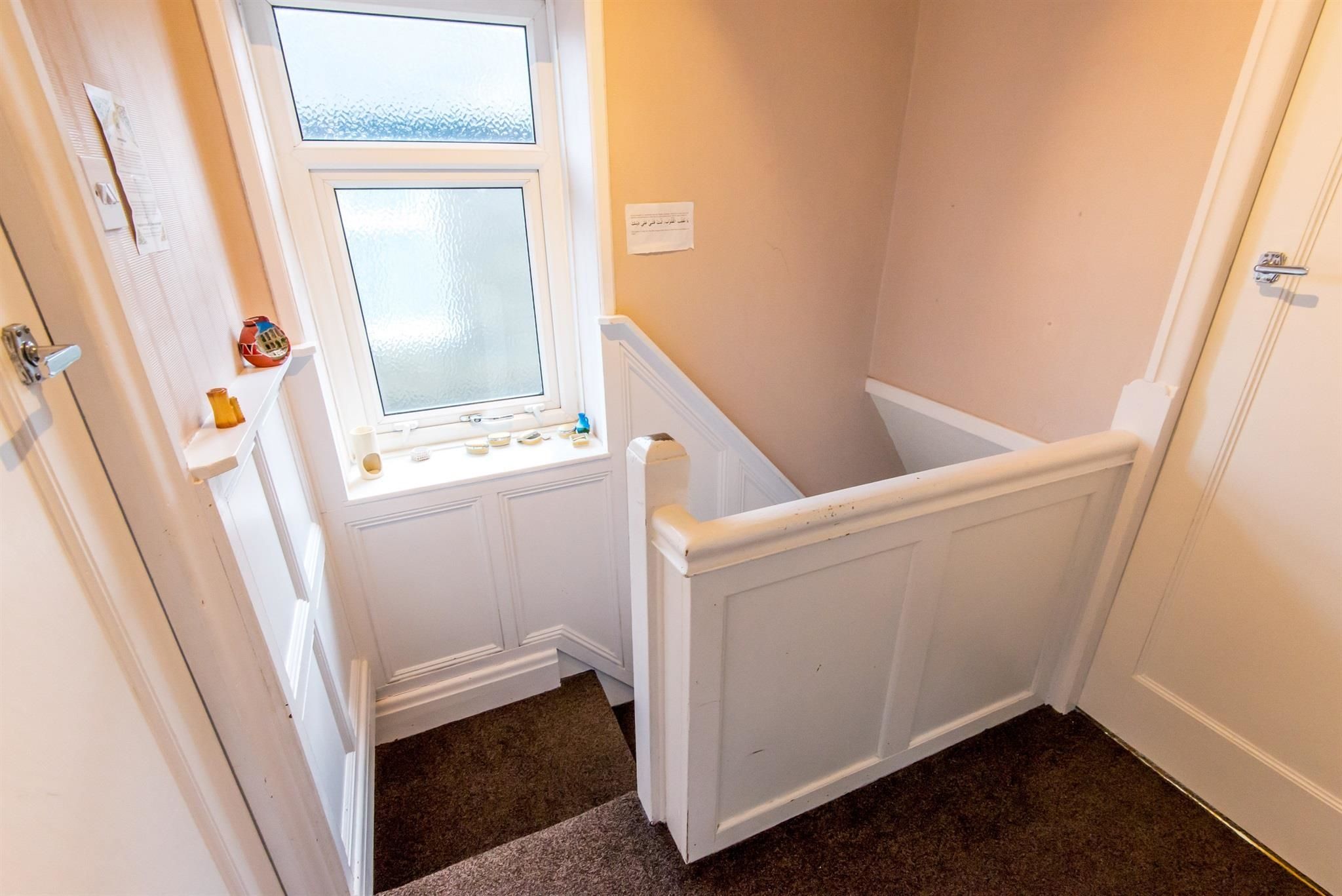 3 bedroom semidetached house for sale, Warley Road, Halifax, HX2 0BQ